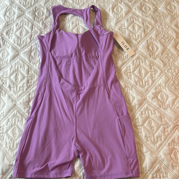 Ilus label Romper - Picture 2 of 3